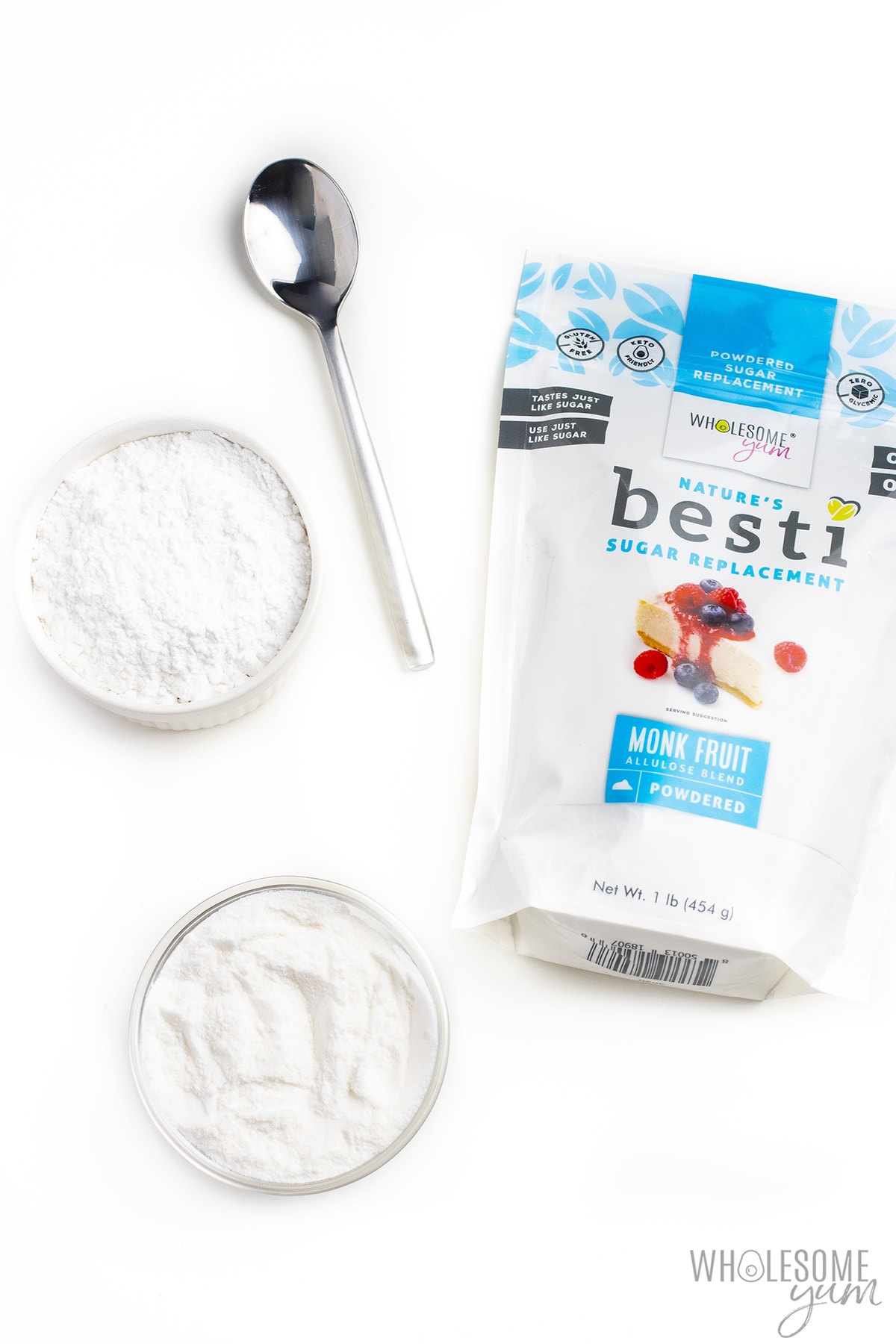 Besti powdered sugar substitute in bag and bowl.